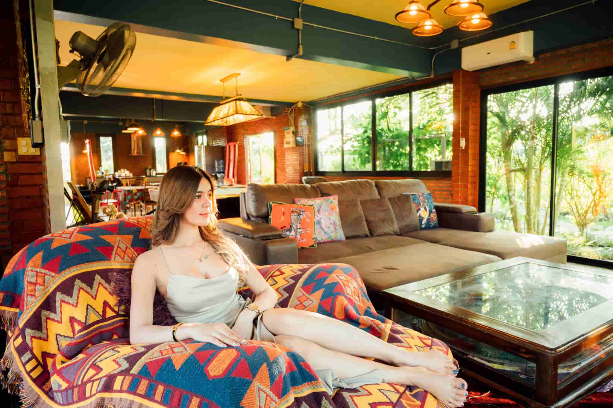 Villa Nakee living room at Nakara Villas and Glamping