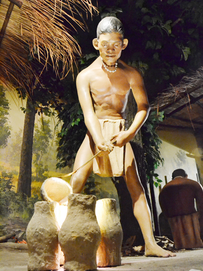 Discover Udon Thani Ban Chiang Man Making Bronze