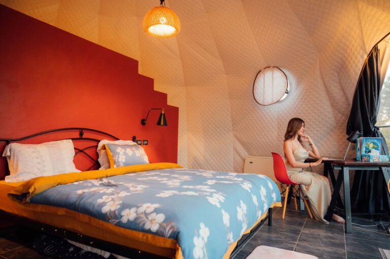 Nakara-villas-and-glamping-7m-luxury-glamping-domes-resized-202311