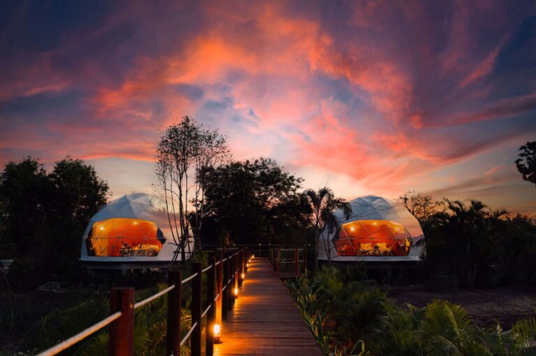 Nakara-villas-and-glamping-7m-luxury-glamping-domes-resized-202324