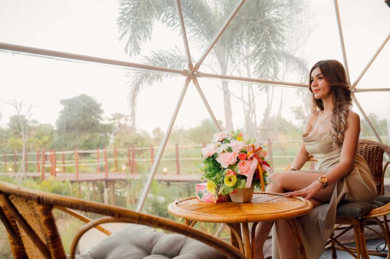 Nakara-villas-and-glamping-7m-luxury-glamping-domes-resized-20239